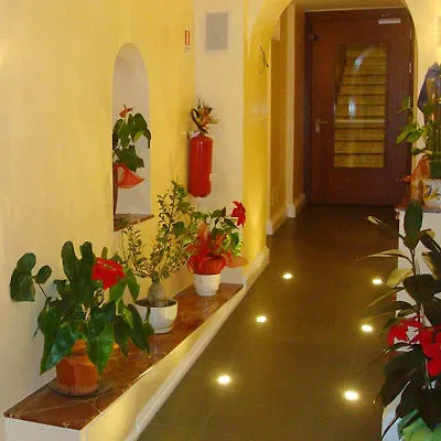 Hotel Demetra Capitolina 2*